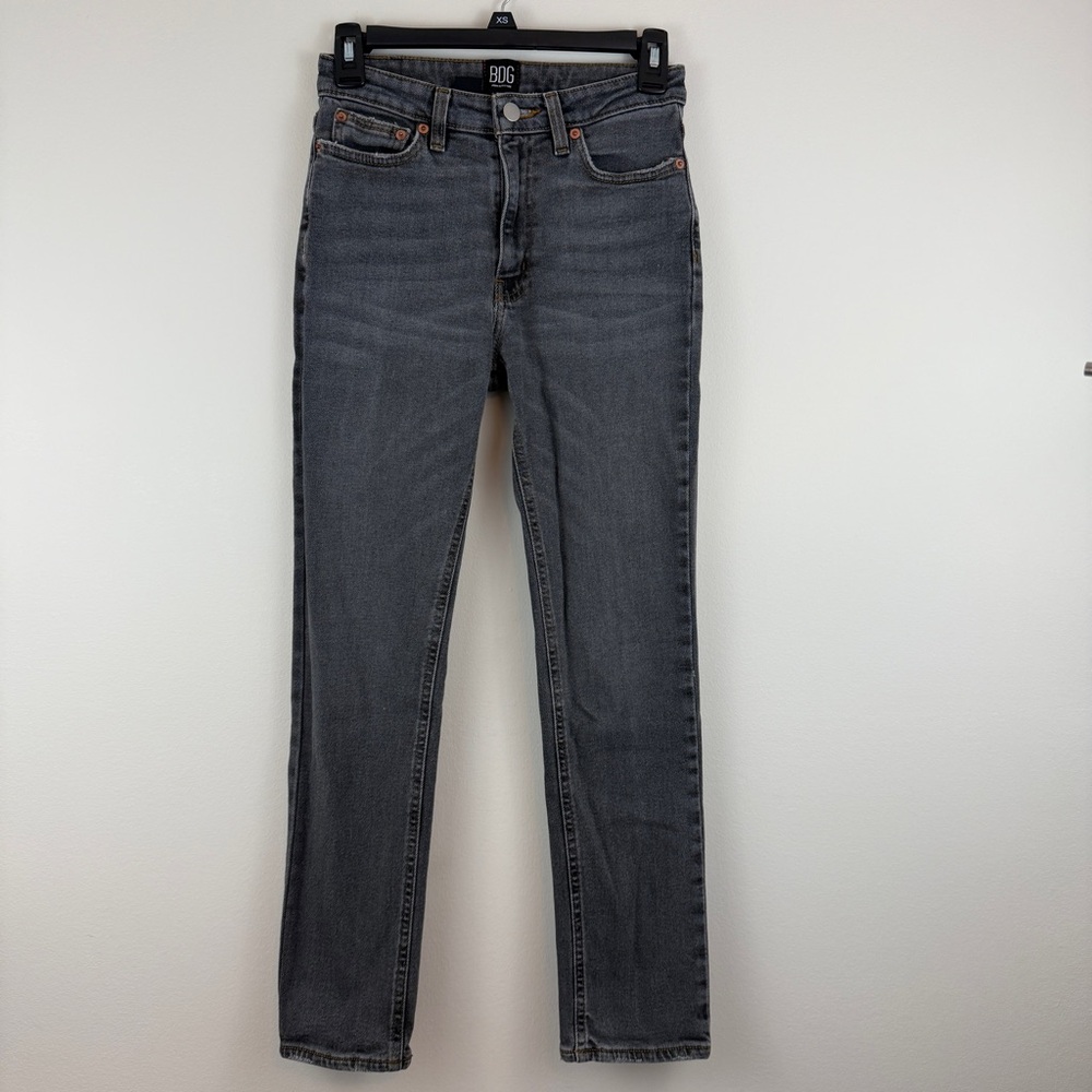 BDG Urban Outfitters Dark Wash Straight Leg Jeans size 25
